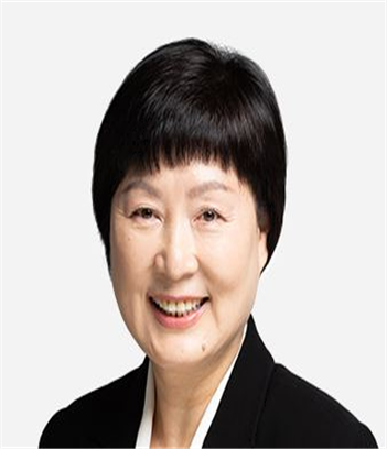 김홍숙 사진