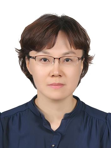 최희영 사진